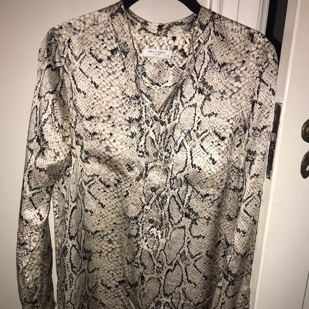 Equipment snakeskin print silk blouse